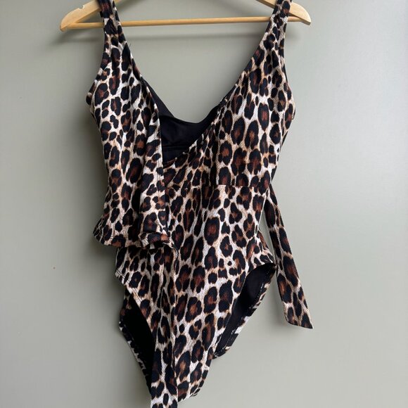Tommy Bahama Cheetah Swimsuit - Picture 5 of 9